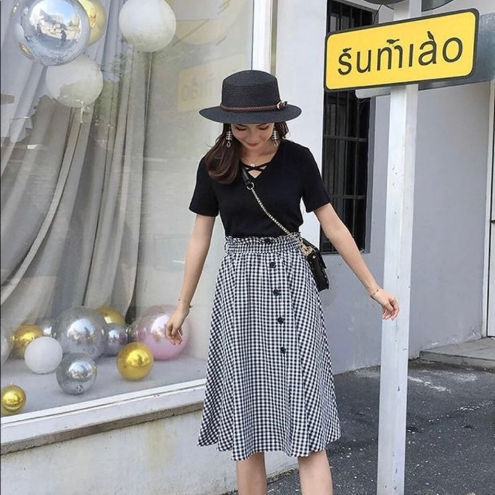 Mock Two Piece Short-Sleeve Midi Dress